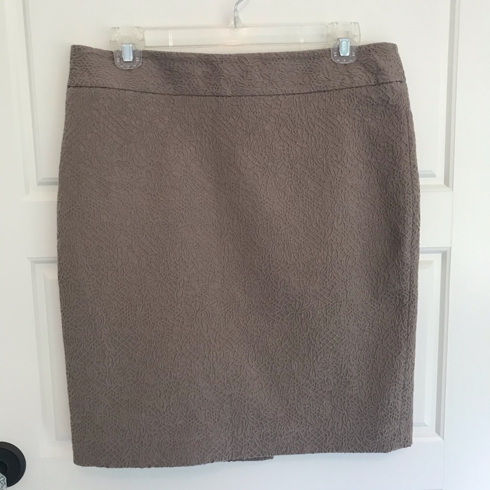 The Loft Taupe Colored Textured Skirt Sz 8